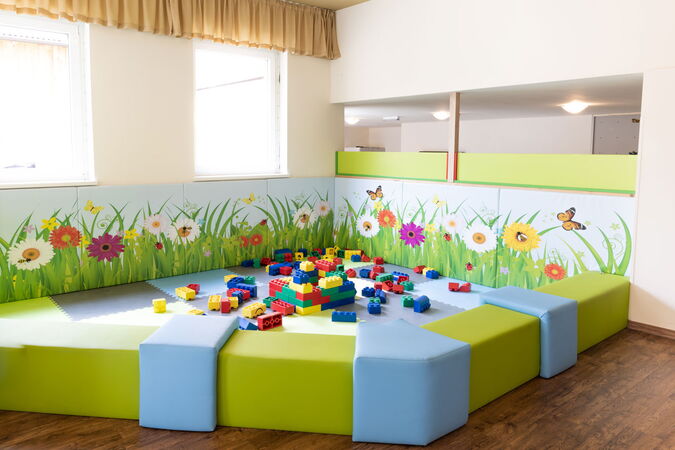 Kinderland02_Fabian_Schirgi_Canon-EOS-R55575