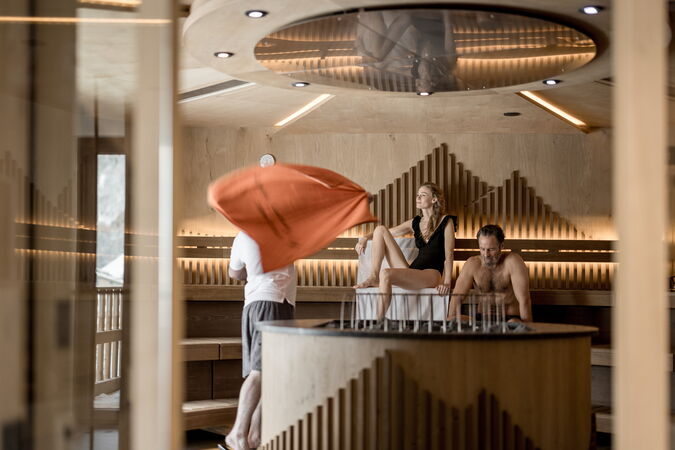 event_sauna_area_summit_spa_hotel_das_central_by_rudi_wyhlidal